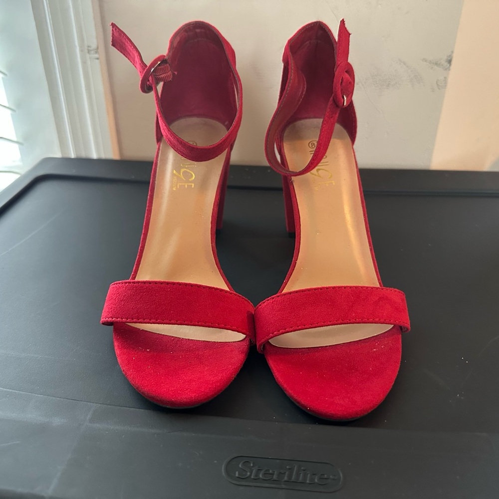 Rouge Helium Vibrant Red Heels